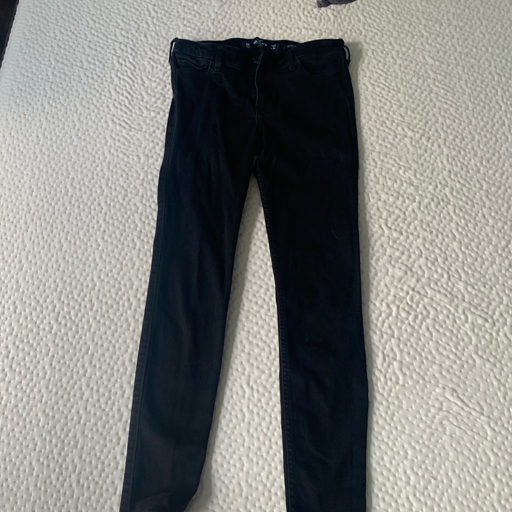 Black skinny jeans